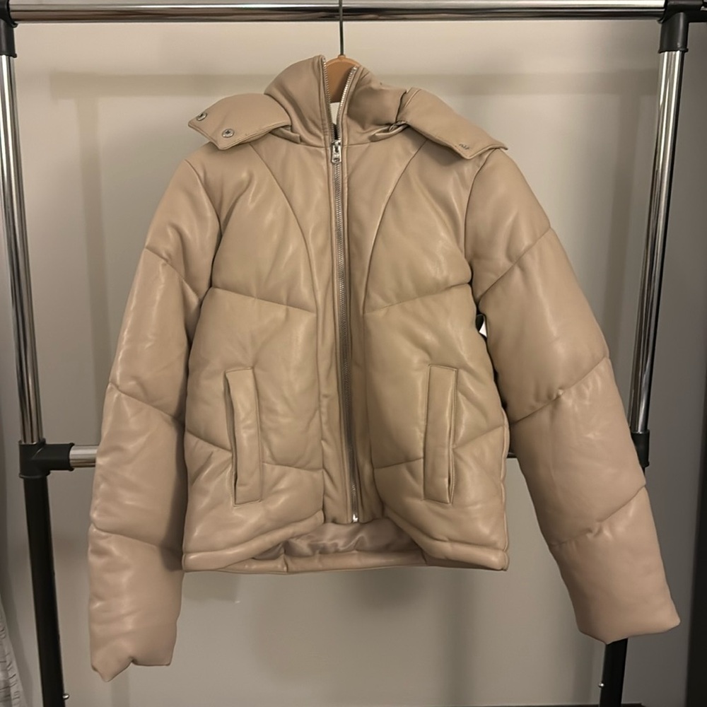 Abercrombie & Fitch Women’s Cream Vegan Leather Jacket Coat Size Medium